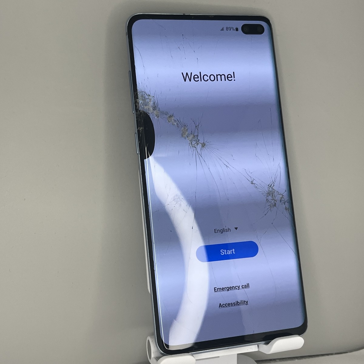 Galaxy S10 Prism Blue 128 GB au SIMフリー】Galaxy S10 Prism Blue