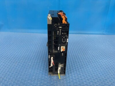 OMRON R88D-1SN04H-ECT AC Servo Driver R88D1SN04HECT Used