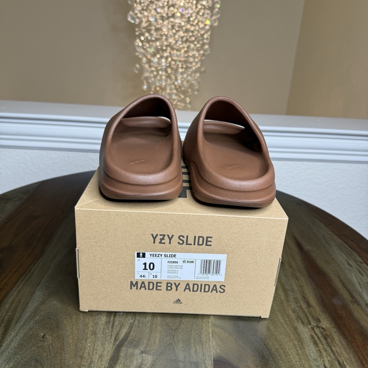 Genuine Yeezy Slides/Slip-on Sandals in Flax (Brown), Men\'s Size 10 Adidas Yeezy Slide Flax Brown Sandals Men main image 3