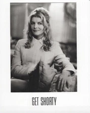 Rene Russo smiling portrait seated on sofa Get Shorty 16x20 Poster