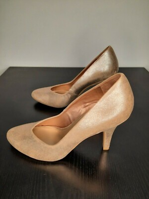 Fergalicious By Fergie Sammi Rose Gold Size 9 M