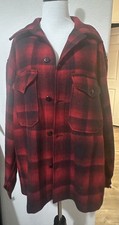 Vintage Pendleton Made In USA Mens Large Wool Jacket Black Red Plaid