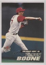 2001 Fleer Ultra Aaron Boone #148 2i9