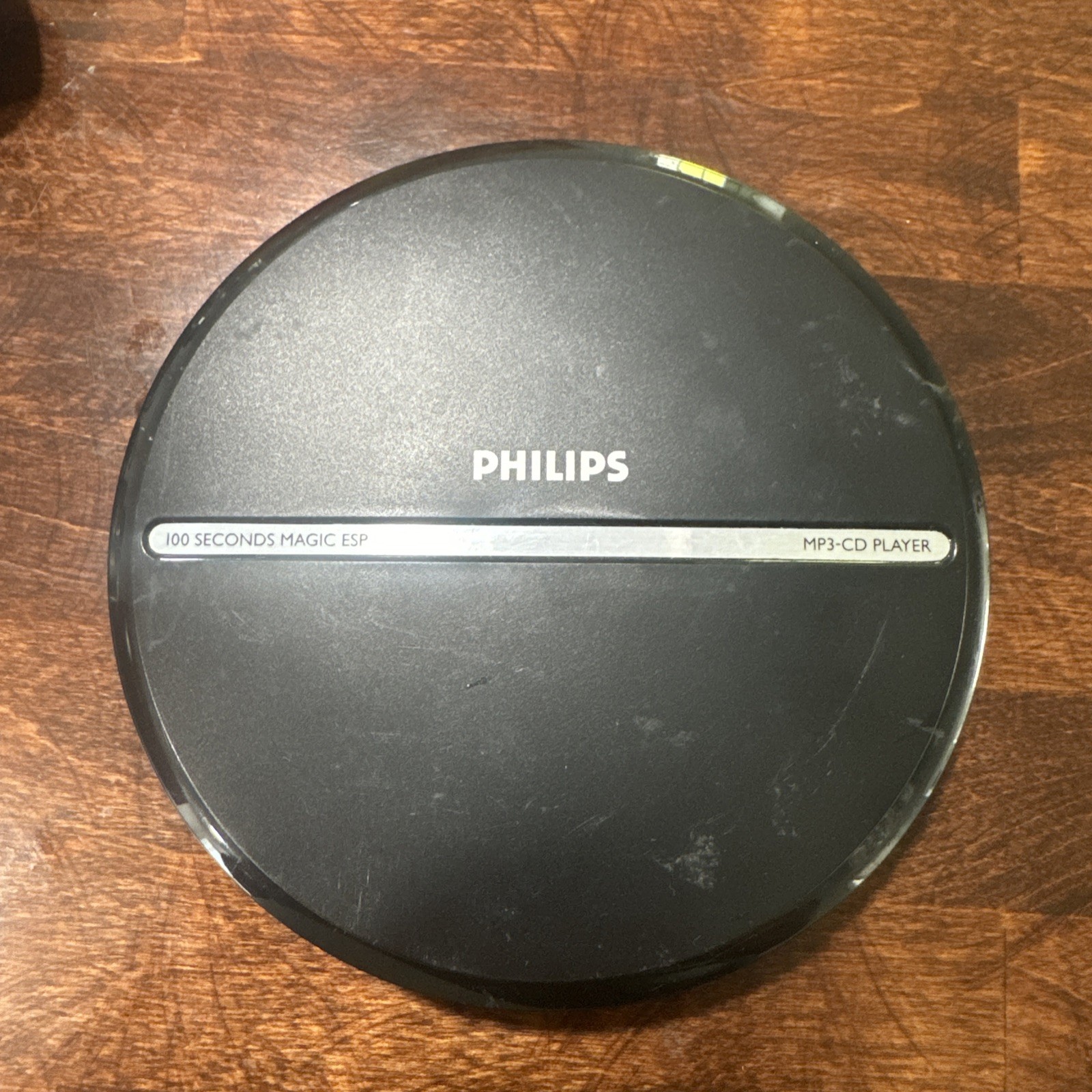 Black Discman Powers On, Not Reading Disc