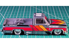 MINIGT 1/64 Chevy Silverado Kaido Works V3 Chase Green Clear Coat