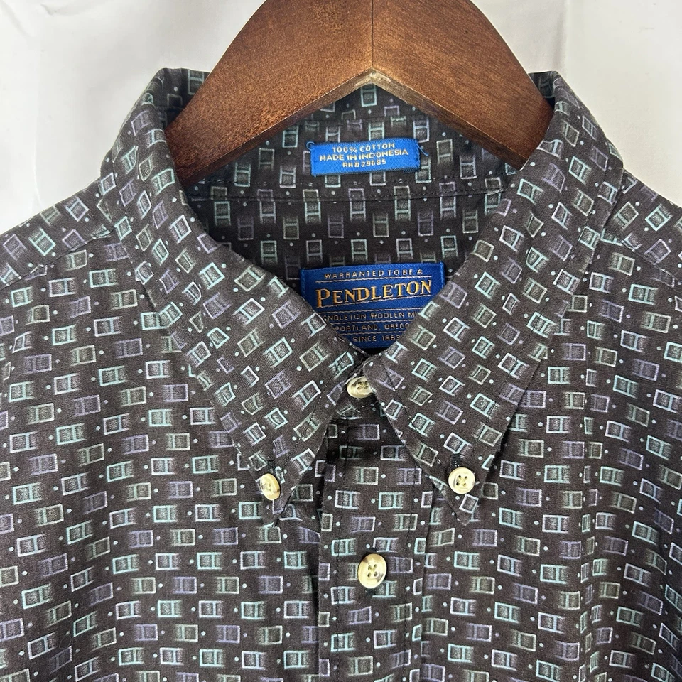 Pendleton Button Up Shirt Short Sleeve Geometric All Over Print Men's Large - Image 3 of 4