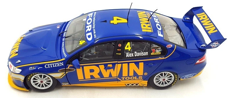 Clásico coleccionable escala 1/18 diecast DC26124J Ford Flacon Irwin #4 Davison Foto 3 de 4