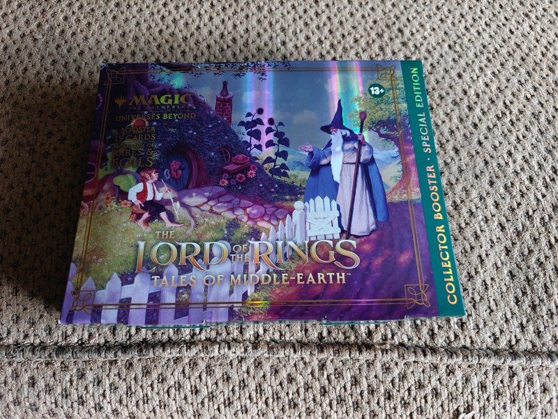 MTG Lord of the Rings Special Edition Omega Collector Booster Pack