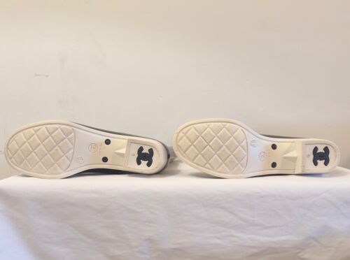 Chanel Camellia Rubber Boots - Picture 6 of 8