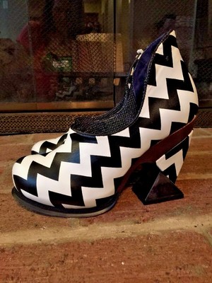 IRREGULAR CHOICE BOTOXIC CHEVRON Gothic WOMENS HIGH HEELS WEDGES Chunky SIZE 7