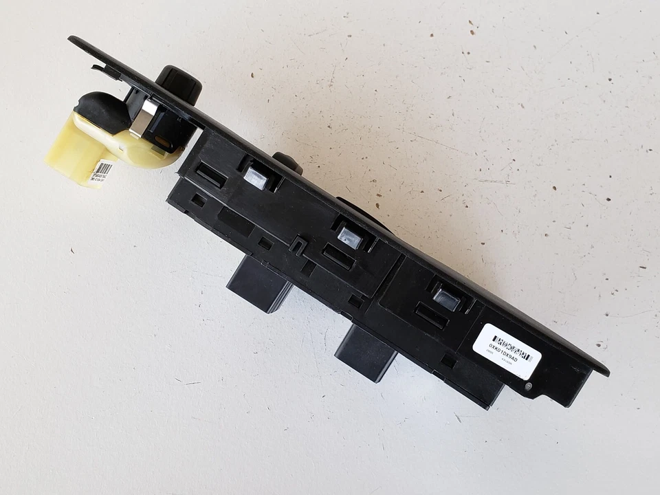 Interruptor de ventana maestra izquierda del lado del conductor Mitsubishi Raider 06 OEM Foto 2 de 4