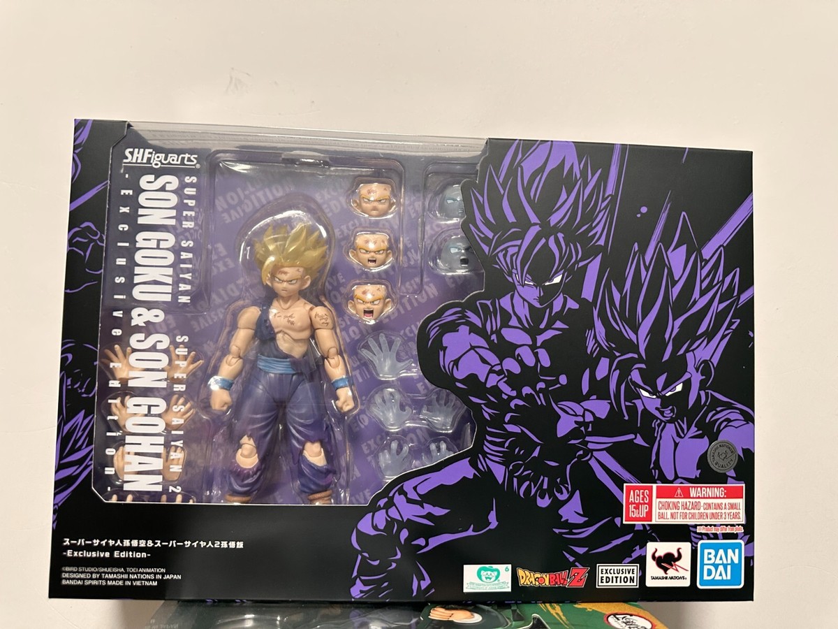S.H.Figuarts 2023 SDCC Exclusive Dragon Ball Z Super Saiyan 2 Son