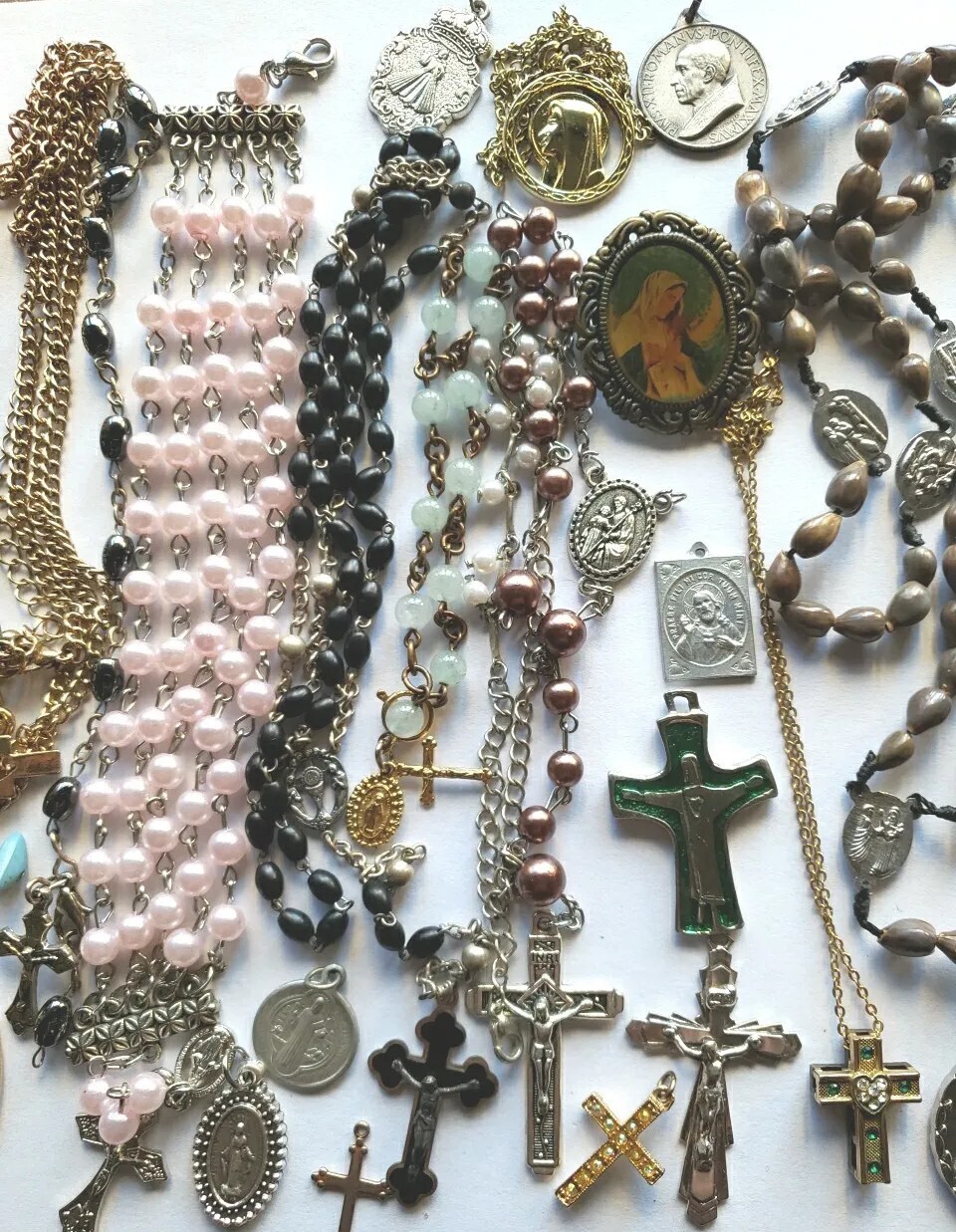Vtg Rosary Beads Lot Repair Parts Wood Seed Faux Pearl Crucifix Medals