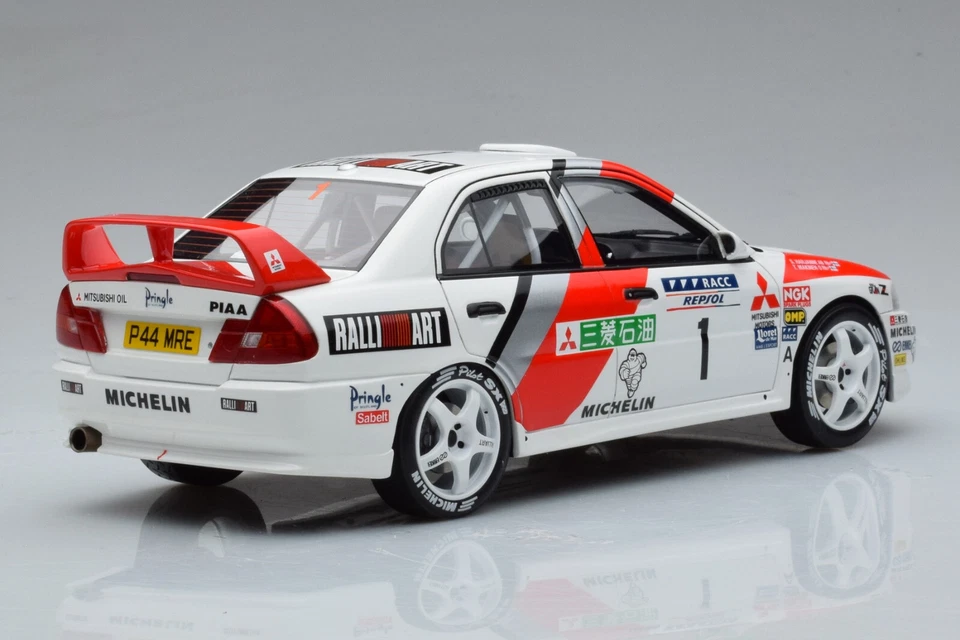 1:18 Otto Mitsubishi Lancer EVO IV OT40 - Photo 4/4