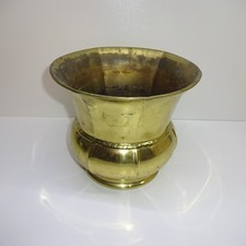 Blumentopf Übertopf aus Messing Ø ca. 17 cm höhe ca. 15 cm seitlich kleine Beule
