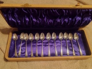 Vintage Set Of 12 Sterling Silver Apostle Spoons In Original Box 129.44g