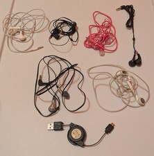 Lot of 6 Untested Earphones/Headphones
