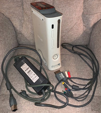 Xbox 360 White Fat Console w/ Power & AV Cabl...