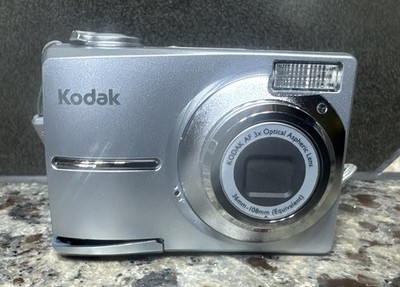 Kodak EasyShare C913 9.2MP 3x Zoom Digital Camera Works Battery