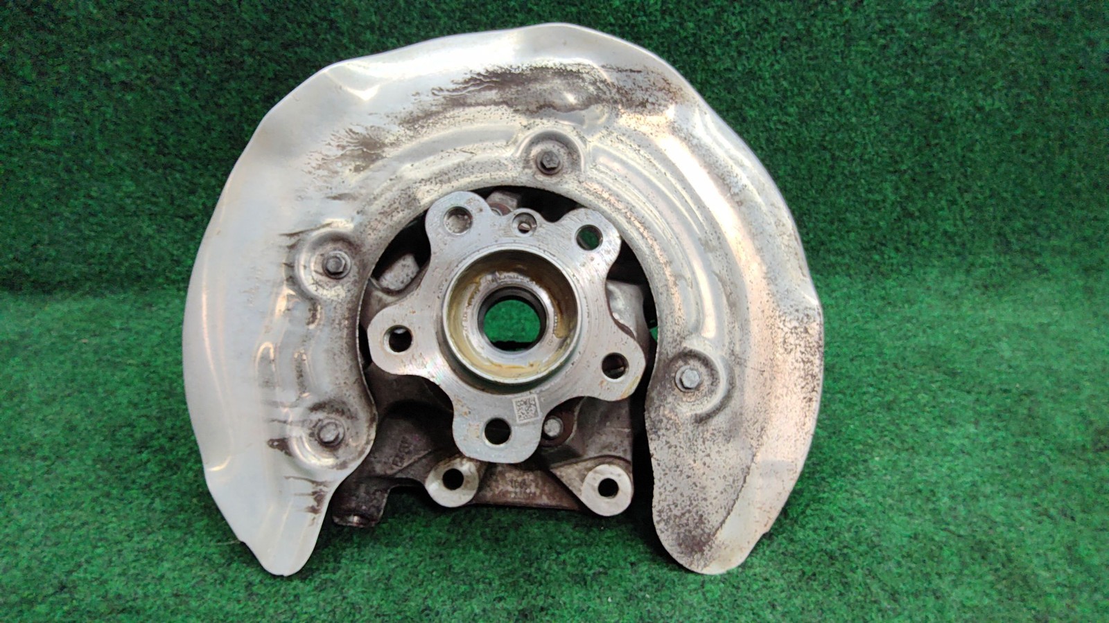 2018-2024 Bmw X3 Left Rear Wheel Knuckle 27k Mls Oem 33306871027 / 33408878732