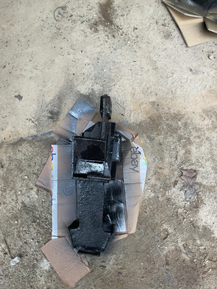 FISHER SNOW PLOW PUSH PLATES RH LH CAME OFF 02 CHEVY SILVERADO 1500 - Image 2 of 2