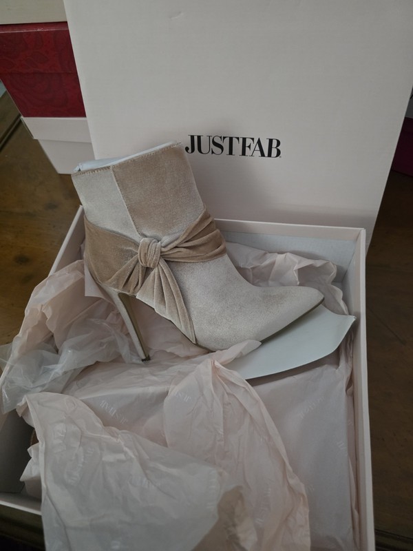 Just Fab Karolina Booties Blush Sz 8.5