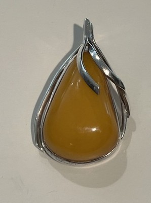 Large Chunky Vintage Sterling Silver Baltic Egg Yolk Amber Drop Pendant (11g)