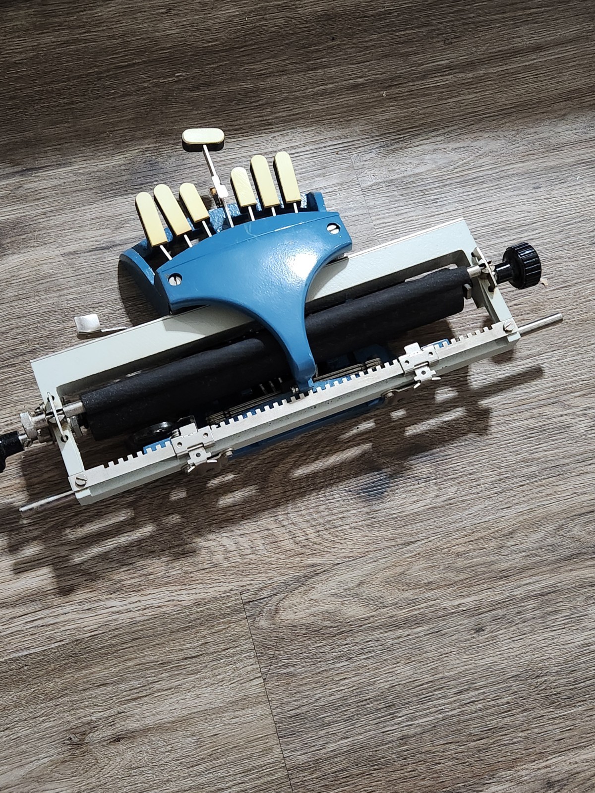 Erika Picht braille typewriter BRAILLER braillewriter