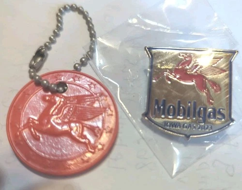 Vintage MOBIL PEGASUS Key Chain & MOBIL GAS Oil 2023 IOWA GAS Des Moines, IA Pin