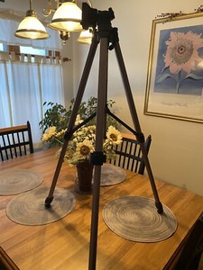 QUANTARAY TRIPOD + TITAN QT-II-550
