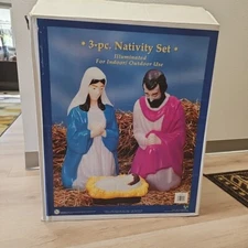 Vintage General Foam Plastics 3piece Nativity Set blow molds  Mary Joseph Jesus