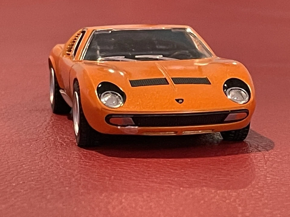Lamborghini Miura Diecast car 1/34 1971 P400 SV Orange Model car self propel - Image 2 of 4