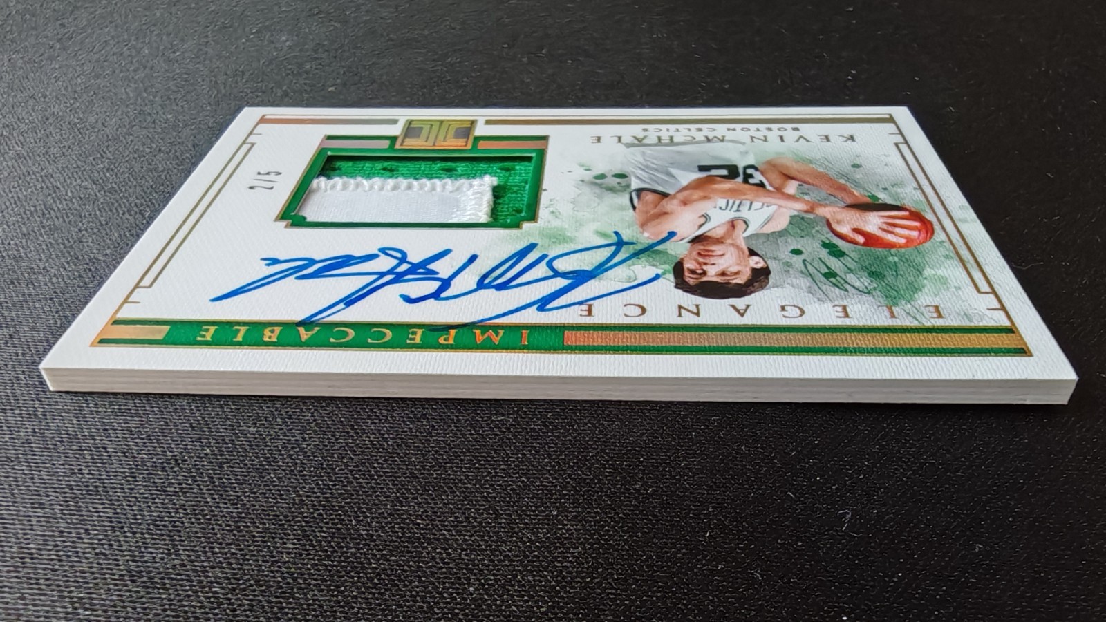 2018-19 Panini Impeccable Retired Jersey HOLO GOLD Kevin Mchale Patch Auto 2/5! view 5