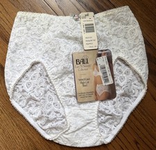 VTG NWT Bali Brief Panties Stretch Lace High Cut Sz M Nylon Underwear Tags