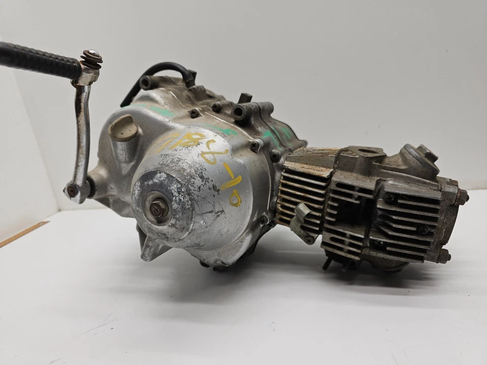 Conjunto de motor Honda ST90 para piezas o reparación OEM ST90E de colección Foto 2 de 4