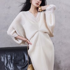 V-neck Long Dress, Pleated Simple Casual Style Bat Sleeve Dress, Women's Loose