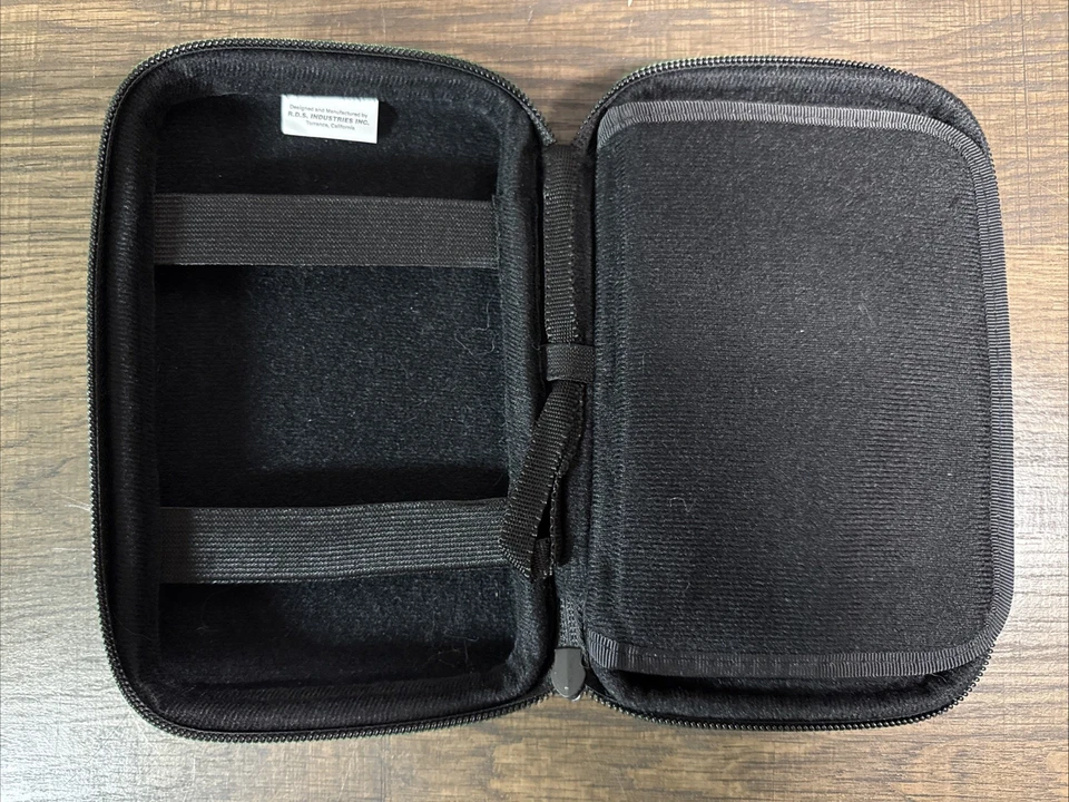 Estuche de viaje 3DS / Legend of Zelda / Verde / Usado Foto 4 de 4