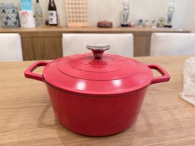 Lodge EB5D42 Dutch Oven - Red