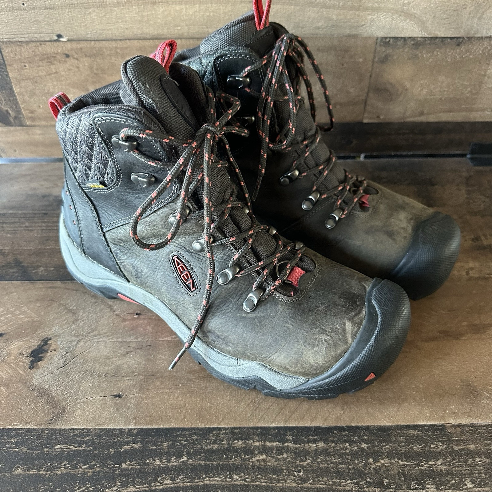 Keen Stivali da trekking impermeabili da donna taglia 11 isolati