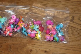 CUTE Hatchimals COLLEGGTIBLES Random LOT Bag (9) Assorted Seasons NO DUPLICATES