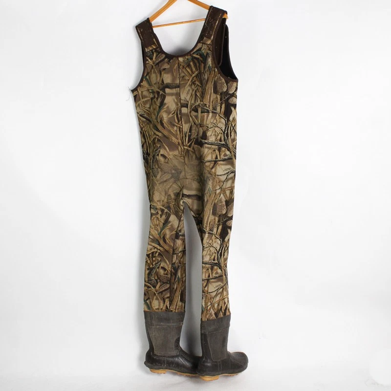 Cabela's Boot Foot Chest Waders Men's 11 Advantage Wetlands Camo Thermal - Image 2 of 4
