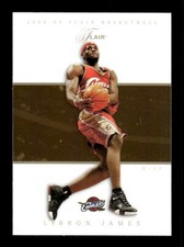2004-05 Flair #35 LeBron James