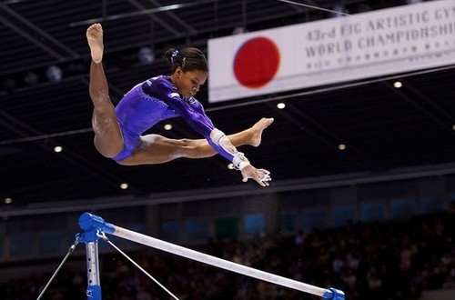 2011 Worlds: Women's Event Finals, Gymnastics BLURAY - Wieber/Mitchell/Raisman - Picture 6 of 12