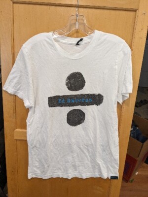 Ed Sheeran Divide Tour Official Shirt Size Medium 2017 Music Pop  White