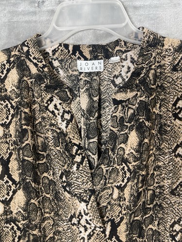 Joan Rivers Women’s Snake Skin Print V-neck Blouse Size 22w Brown - Picture 4 of 7