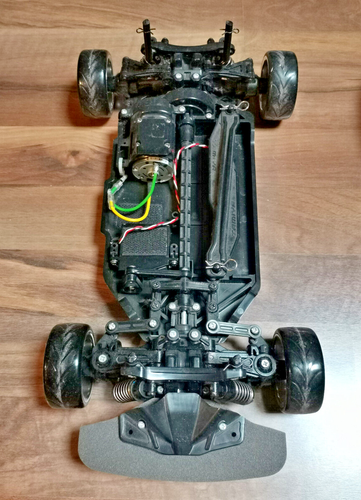 Tamiya TT02 Nissan Skyline GT-R RC Car drift - Bild 5 von 7