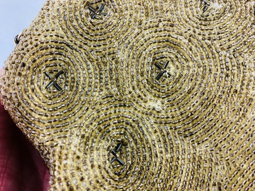 Vintage 1950's Era Embellished Taupe Beaded Clutch Purse - Wristlet *K - Picture 7 of 9