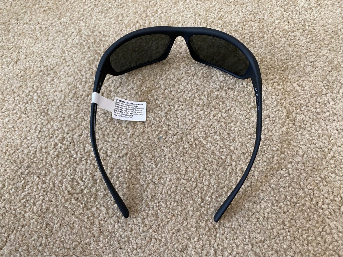 Nike ADRENALINE P FQ4604 095 Sunglasses Black Rectangle Frame, Polarized Lenses Amazon.com : Nike Adrenaline-22-E DV2154 010 Sunglasses  main image 3
