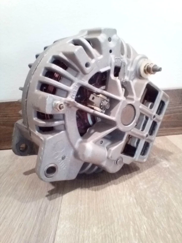 Восстановленный качественный генератор переменного тока 7024111 - Изображение 4 из 4