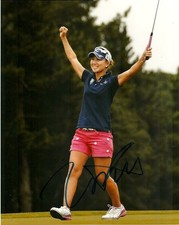 LPGA Ueda Momoka Autographed Signed 8x10 Photo COA 2